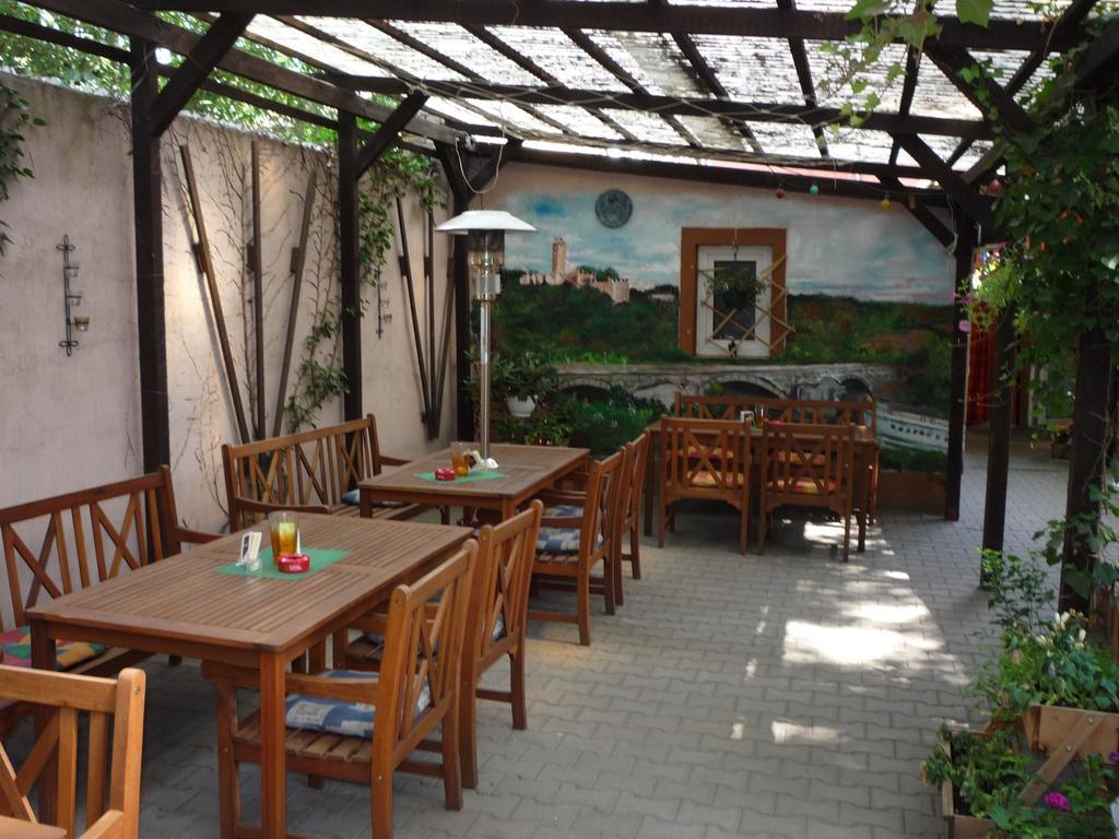 Gasthof & Pension Hause Halle  Εξωτερικό φωτογραφία